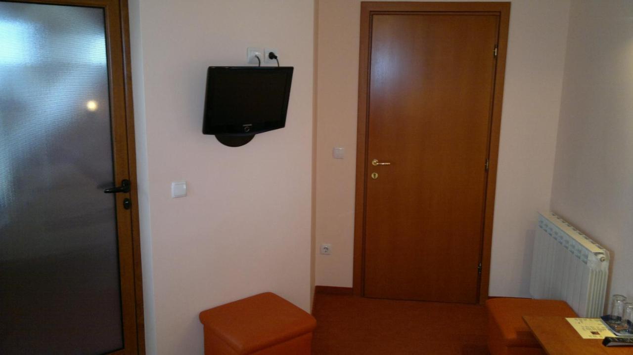 Classic Hotel Sofia Esterno foto